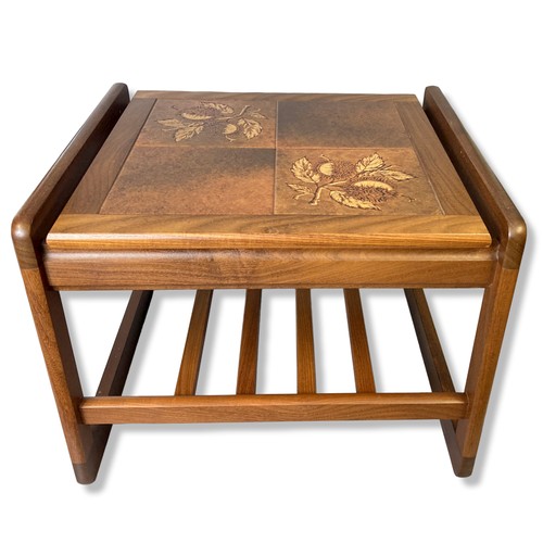 312 - English Mid-century Tile topped Teak coffee table.
43 x 56 cm