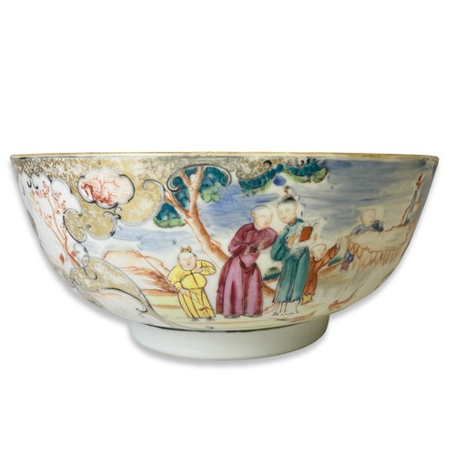 205A - An 18th-century Chinese export porcelain Punch bowl. Qianlong period. Hand-painted enamels in Famill... 