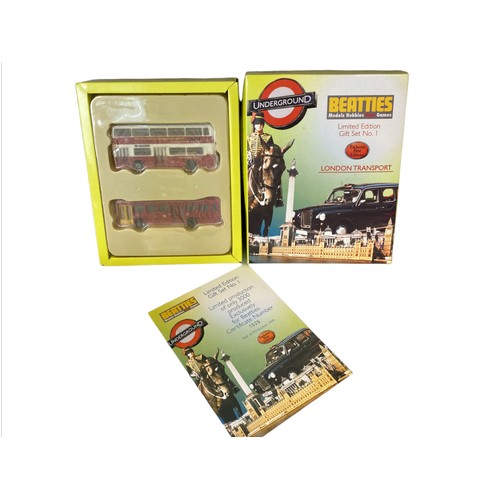 24 - 1:76 Diecast model buses.
Including Ltd edition Gilbow Beatles box set and Corgi.
Boxed.