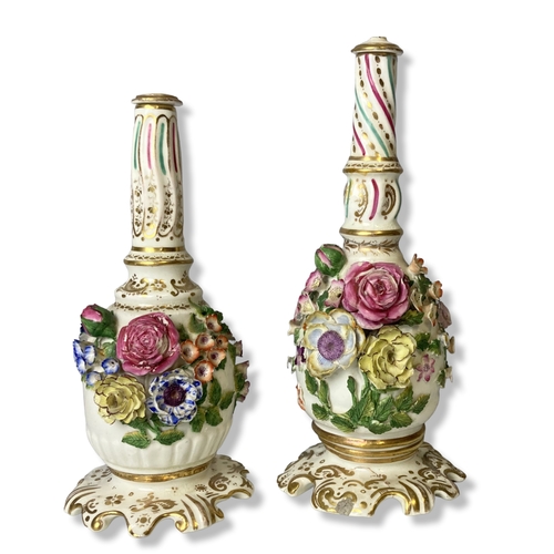 135 - A collection of 19th-century English porcelain. Including a pair of Coalbrookdale vinaigrettes, Lust... 