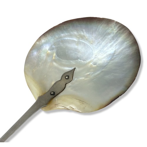 68 - A collection of Horn & Mother of Pearl serving spoons. Including a Dixon silver plate & Mother of Pe... 