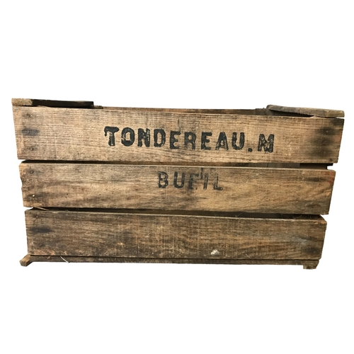 67 - French Vintage wooden crate signed Tondereau - Beuil