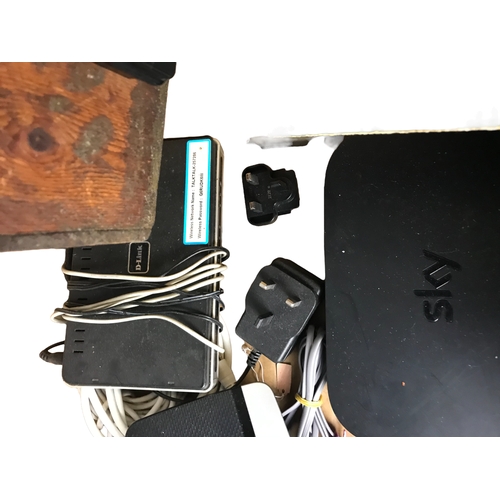 88 - A collection of used electronics including SKY/BTC/ Dlink Hubs