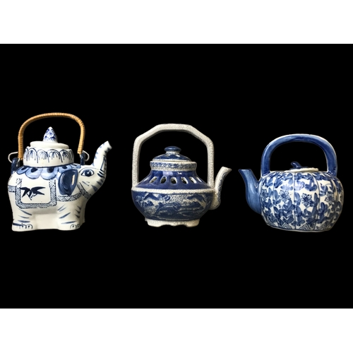 142 - A Group of 3 Chinese Blue and white Porcelain Tea  Pots'