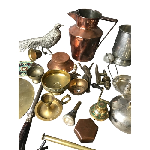 160 - A large lot of various metal wear- brass, copper etc