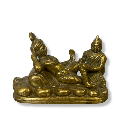 147 - two Indian Bronze / Brass figures together with a inlaid snuff box.