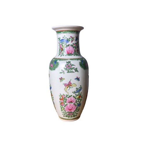 232 - A collection of various Chinese porcelain vases.