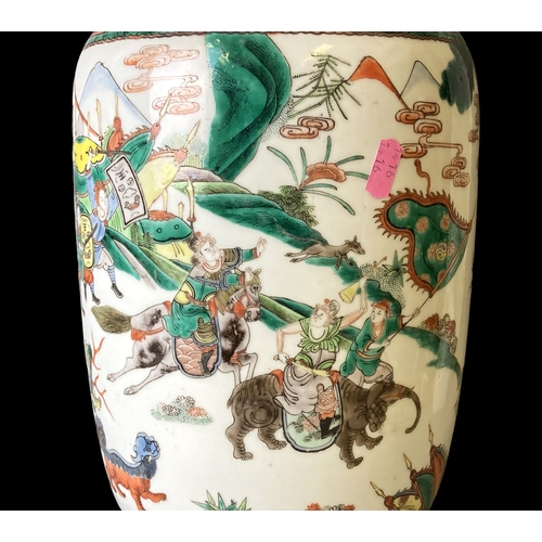 187 - A large pair of Qing dynasty Famille verte porcelain vases. Hand painted with extensive battle scene... 