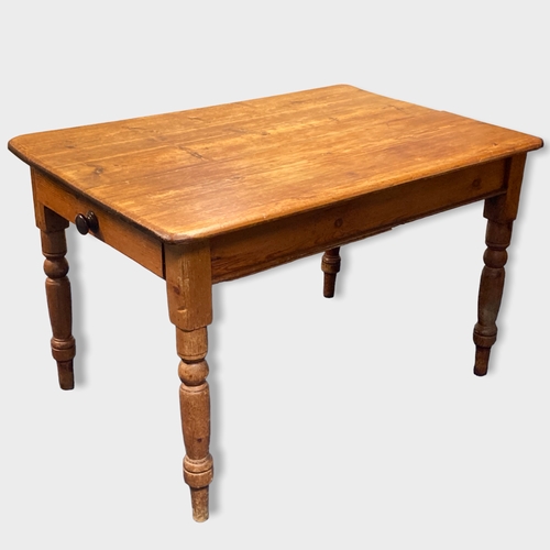 2 - Antique Victorian Pine breakfast table. Fitted with large drawers to either end. Turned legs.
122 x ... 