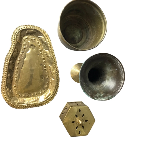 85 - A small collection of Bras items including Jardinière, Vase, tray