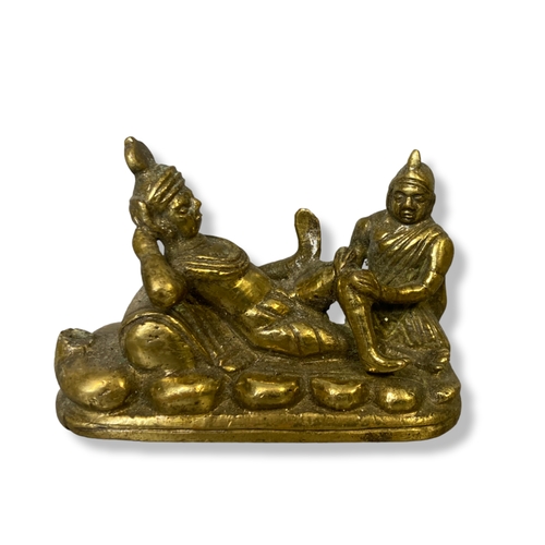 99 - two Indian Bronze / Brass figures together with a inlaid snuff box.