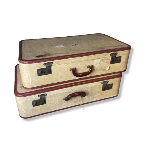 113 - A pair of Vintage Suitcases.