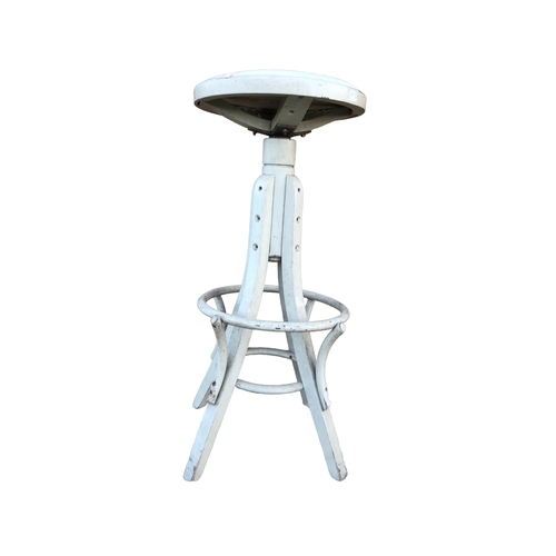 119 - Large Swivel Top Bar/ Kitchen Stool