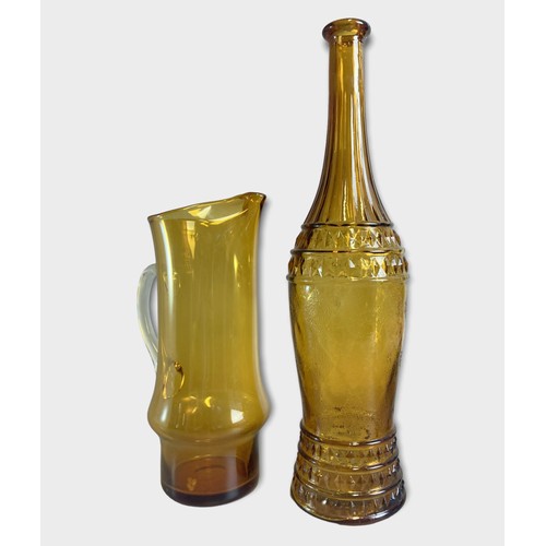 200 - Antique Amber glass Oil lamp with large Amber glass Jug & vase.
Tallest - 40cm tall