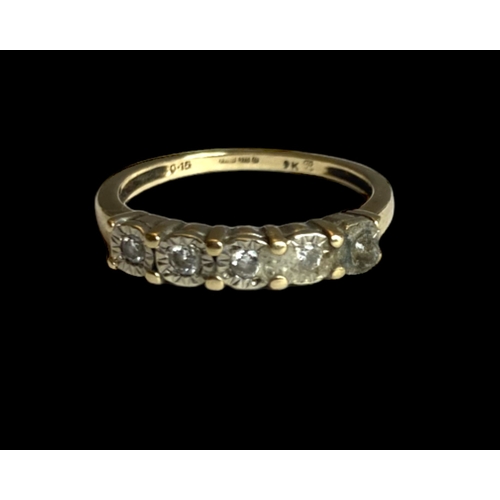 34 - A 9 carat Gold & Diamond ladies ring.
British Hallmarks.
Missing a single stone.
UK Size L.