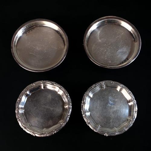 26 - A COLLECTION OF EIGHT VARIOUS SILVER TRAYS & PIN DISHES.
APPROX 328 GRAMS.