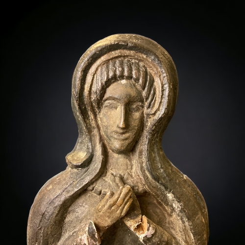 4 - A LARGE 18TH/19TH CENTURY ITALIAN WOOD CARVING OF THE VIRGIN MARY. 
STANDS 3FT 8