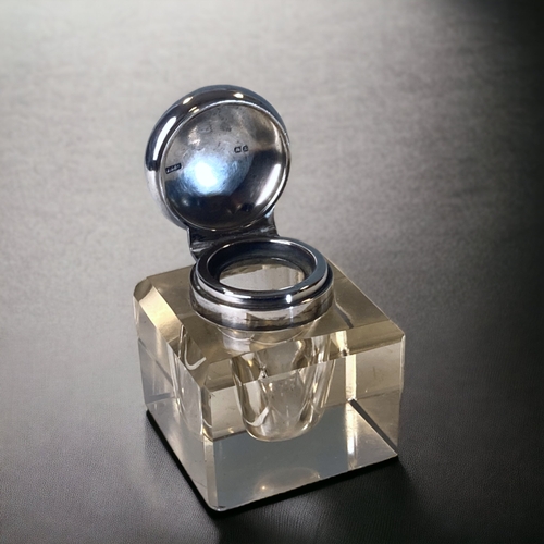 97 - AN ASPREY OF LONDON 925 SILVER TOPPED GLASS INKWELL. H/M JOHN GRINSELL & SONS. 
6.5CM TALL