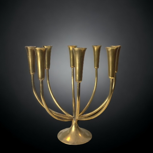 110 - A MID-CENTURY DANISH SVEND AAGE HOLM SORENSEN FOR ILLUMS BOLIGHUS 8-BRANCH CANDELABRA. 
29CM TALL.