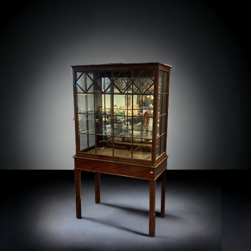 11 - A DRUCE & CO, LONDON MAHOGANY DISPLAY CABINET. WITH GLAZED PANELS &  MIRROR BACKED. WITH LIGHTING. L... 