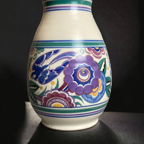 210 - A LARGE CARTER STADLER ADAMS POOLE POTTERY 'BLUE BIRD' PATTERN VASE. DESIGNED BY TRUDA ADAMS. PAINTE... 