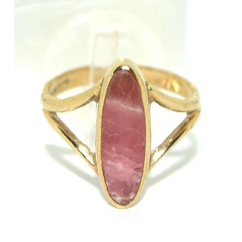 196 - 9ct gold ladies vintage Rhodochrosite Bezel set ring size N