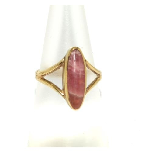 196 - 9ct gold ladies vintage Rhodochrosite Bezel set ring size N