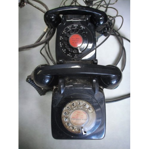 480 - 5 VINTAGE ROTARY & BUTTON DIAL TELEPHONES.