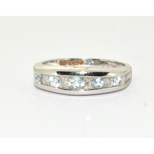 113 - 9ct white gold ladies Aquamarine and diamond ring H/M dia size M