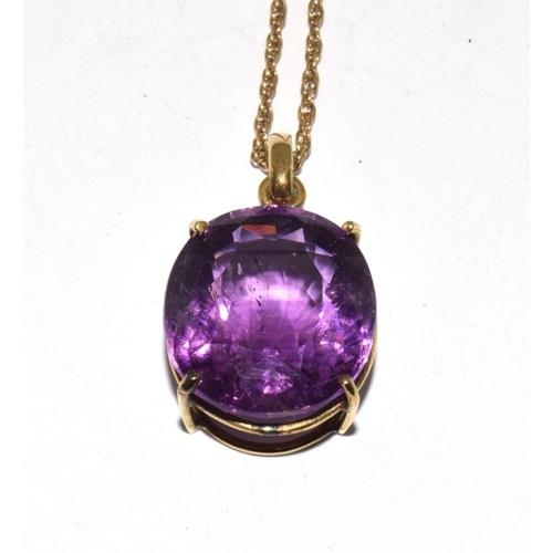 256 - 9ct gold large Amethyst necklace 6.7g