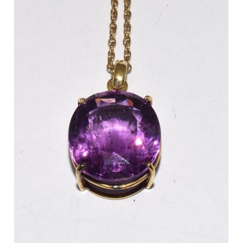 256 - 9ct gold large Amethyst necklace 6.7g