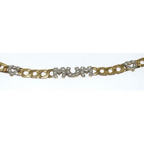 94 - 9ct gold fancy link 