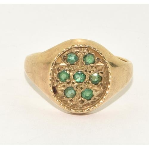 36 - 9ct gold Emerald seal shape ring size U