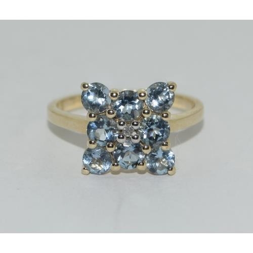 53 - A 9ct gold aquamarine ring Size L 1/2.