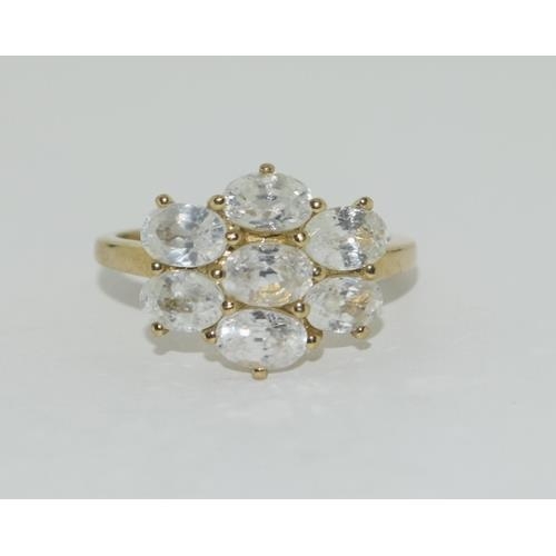 95 - 9ct gold white topaz ring Size S