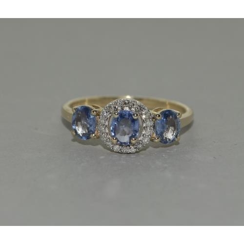 259 - A 9ct gold Ceylon Sapphire and Diamond ring Size N