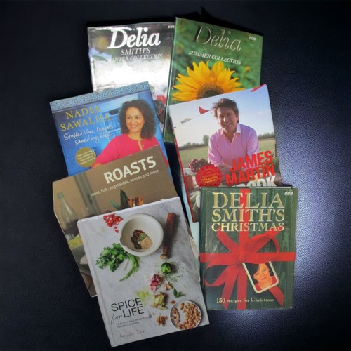 359 - A LARGE COLLECTION OF NEW HARDCOVER COOKBOOKS.