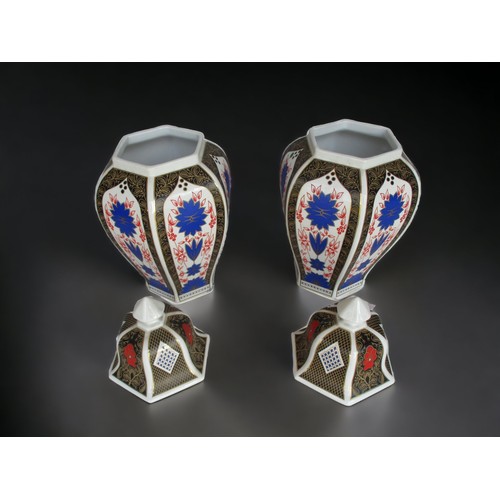 347 - A PAIR OF ITALIAN IMARI DECORATED BALUSTER VASES WITH COVERS.