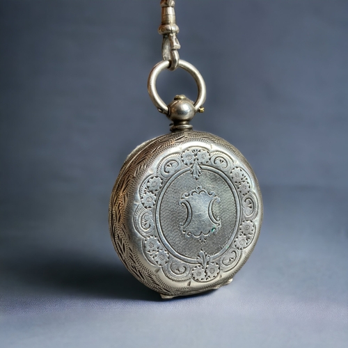 191 - A VICTORIAN LADIES STERLING SILVER POCKET WATCH, WITH CHAIN & KEY.
CHESTER HALLMARKS. 
38MM DIAMETER... 