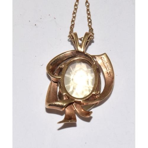 180 - 9ct gold citrine pendant necklace