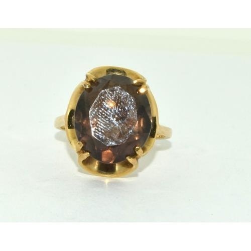 17 - 9ct gold ladies claw set Smokey Amethyst ring 4.9g size N