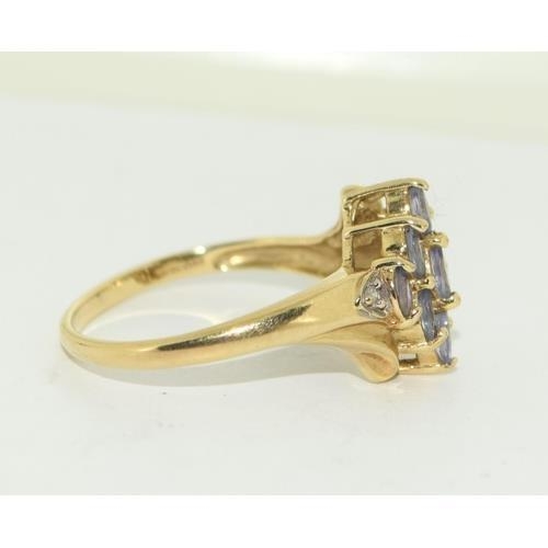 7 - 9ct gold ladies Diamond and Tanzanite lozenge shape ring 3.1g size S