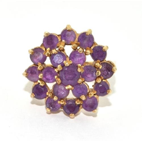 6 - 9ct gold ladies Amethyst round cluster cocktail ring 6.2g size O