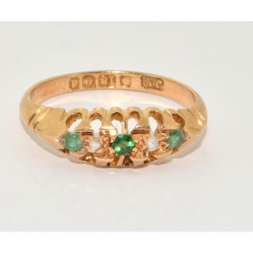 298 - 18ct gold ladies antique Emerald and Diamond 5 stone ring size N