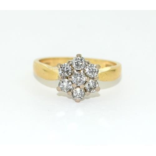 93 - 18ct gold ladies Diamond Daisy ring approx 0.50ct size N