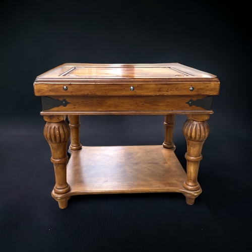 25 - A VINTAGE CARVED WOOD COFFEE TABLE. 
24 X 28 X 24