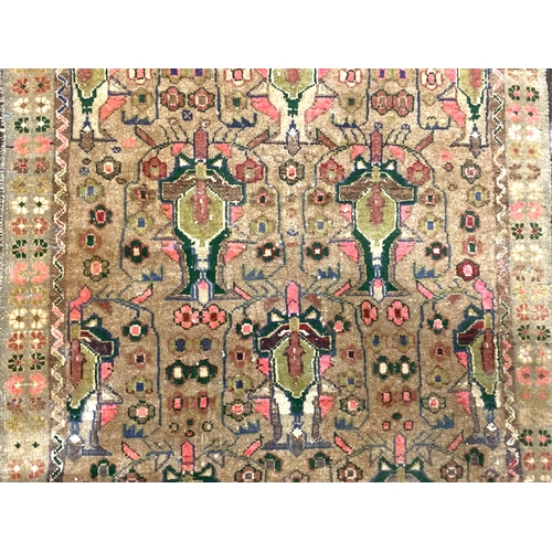 96 - A CHRISTOPHER DRESSER STYLE DESIGN RUG. 
145 X 90 CM