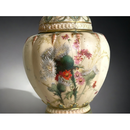 210 - A ROYAL WORCESTER HAND PAINTED BLUSH POTPOURRI VASE. 
18CM TALL.