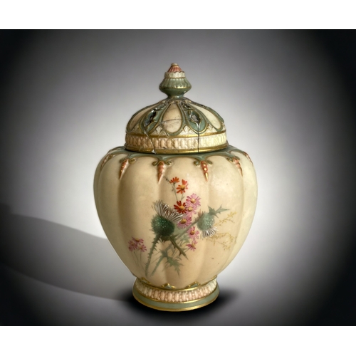 210 - A ROYAL WORCESTER HAND PAINTED BLUSH POTPOURRI VASE. 
18CM TALL.