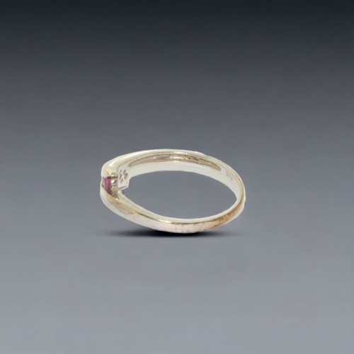 140 - A 9ct gold Diamond and Pink Sapphire Ring Size O